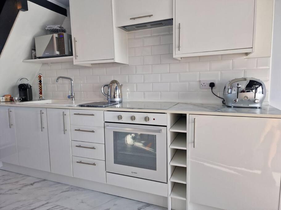 Casa vacanze Sea Breeze In Marina With Free Parking