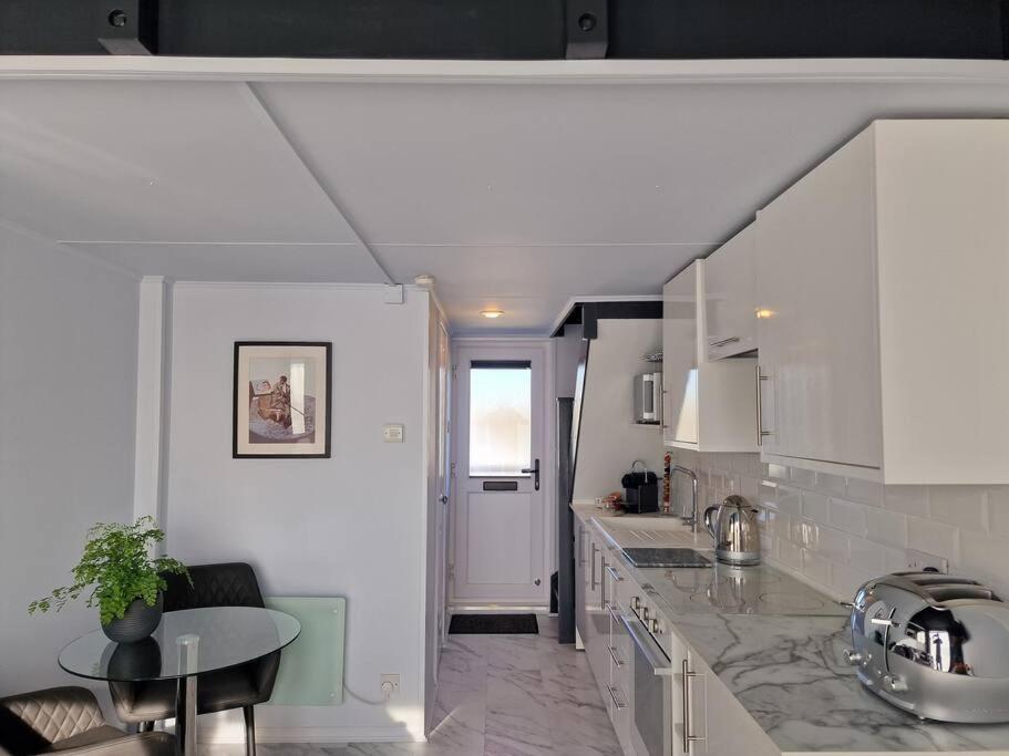 Sea Breeze In Marina With Free Parking Casa vacanze *